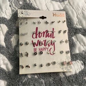 many little earrings